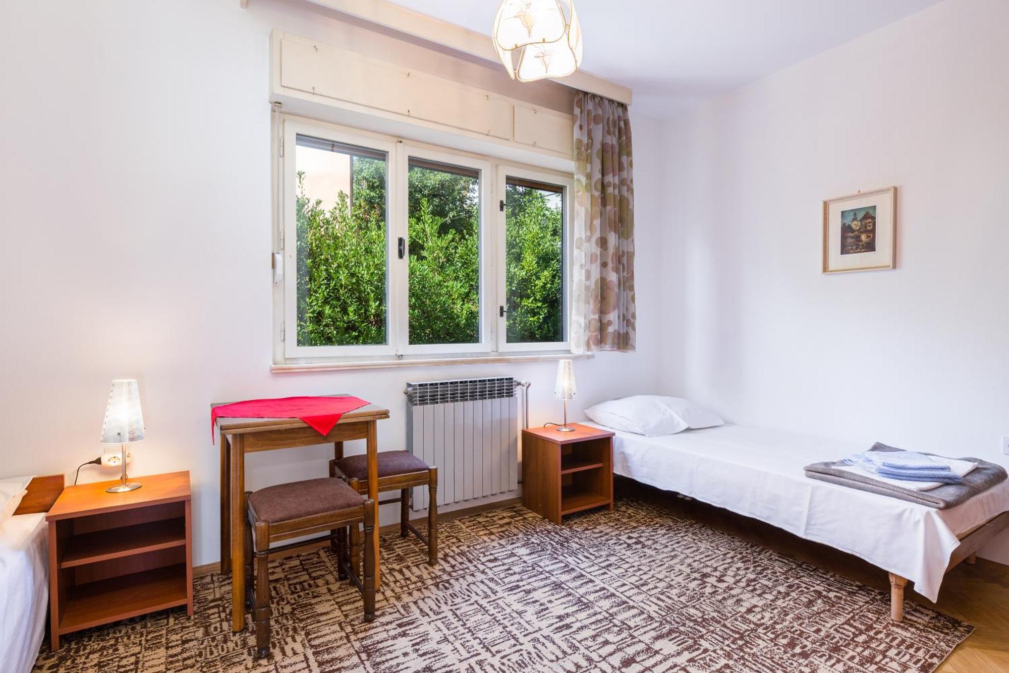 Mica Apartment ซริกเวนิซา ภายนอก รูปภาพ